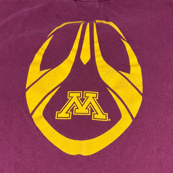 Y2K Nike Team Minnesota Golden Gophers Center Swoosh Shirt Large Red Faded Tee - Picture 11 of 16